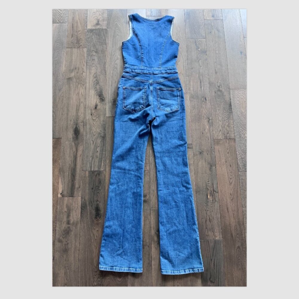 Pilcro Denim Sleeveless Jumpsuit Blue Button Front Size 2 Bootcut One Piece - Picture 4 of 10